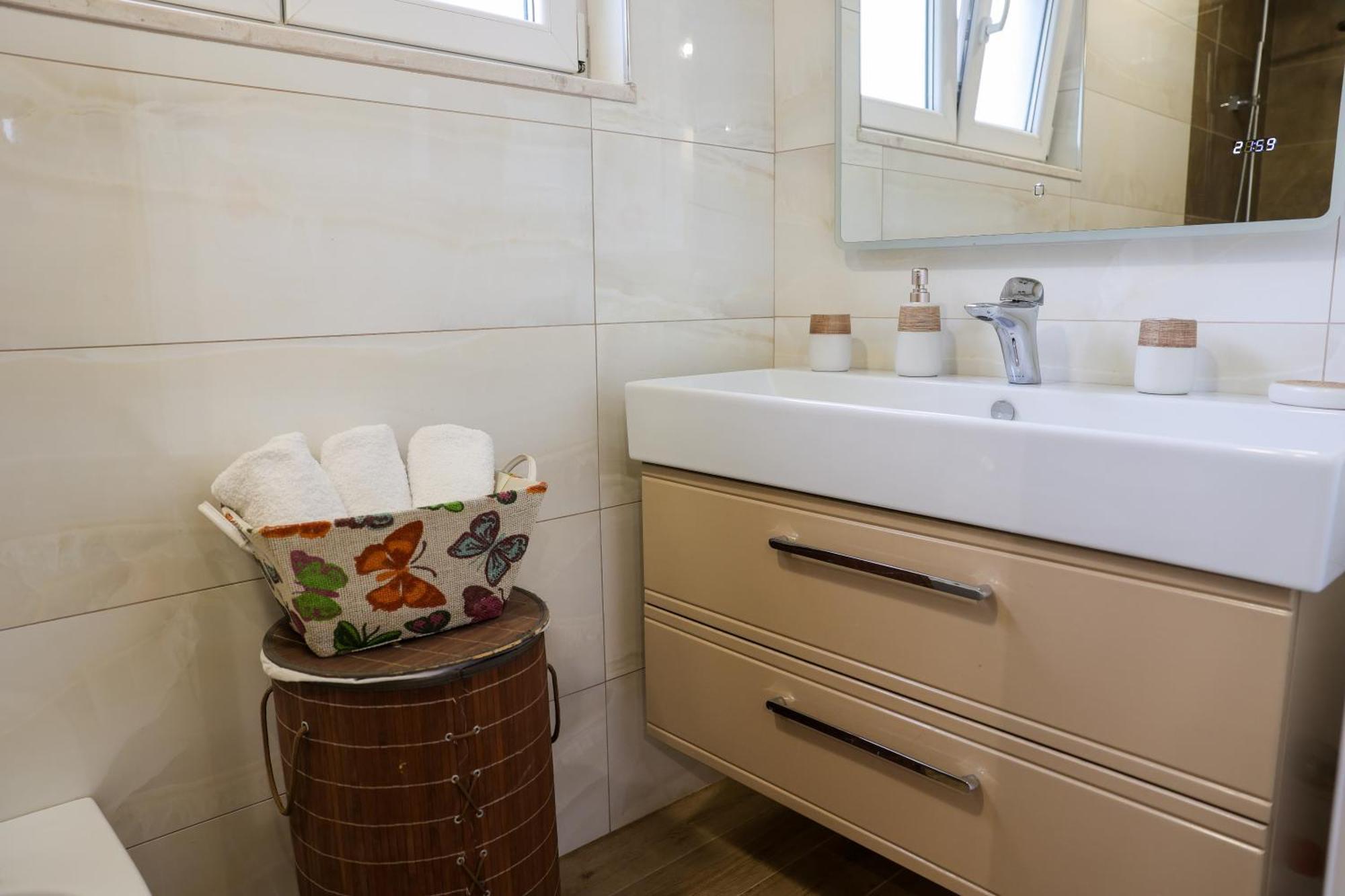 Alara Apartment ティラナ エクステリア 写真