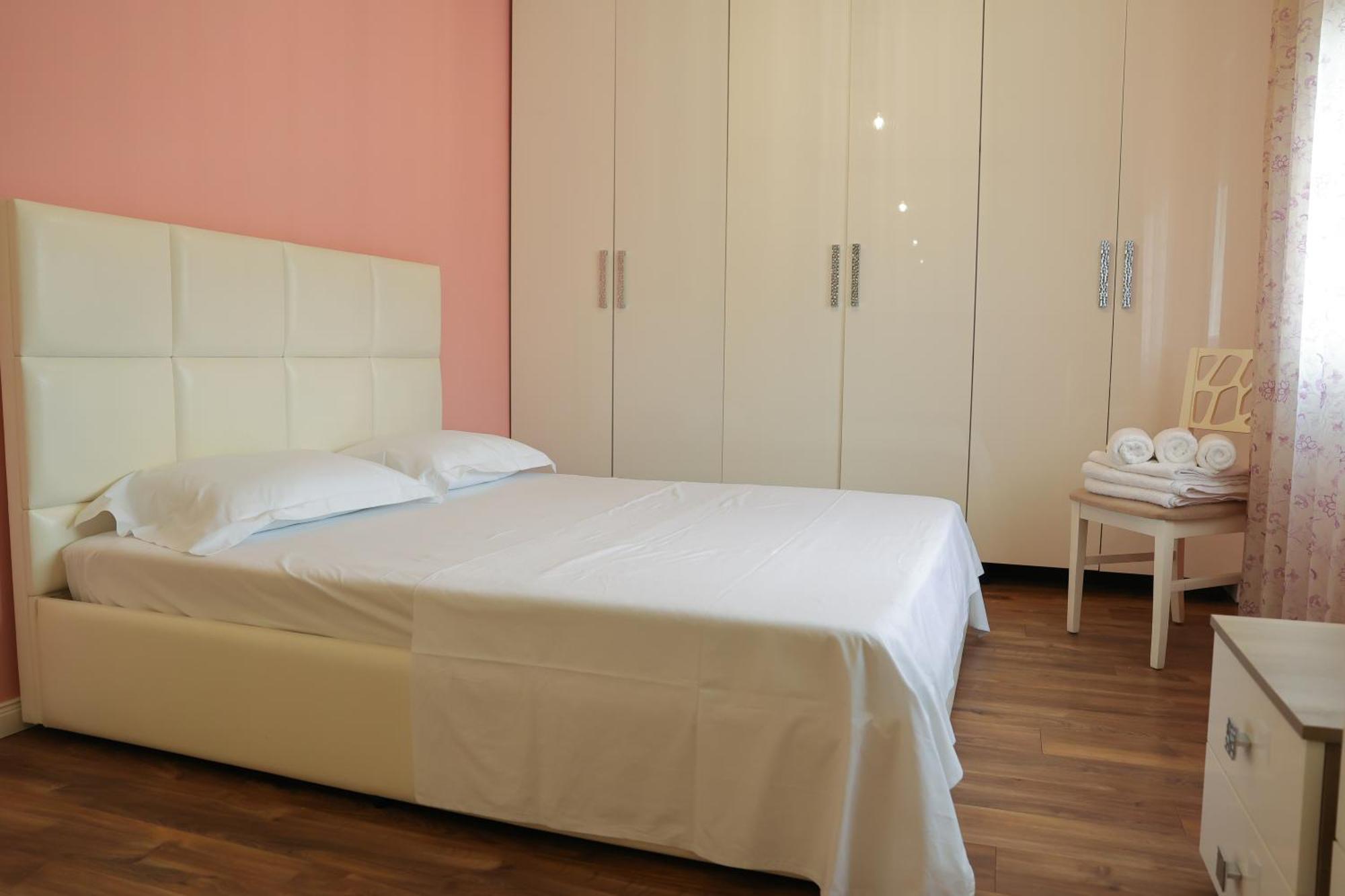 Alara Apartment ティラナ エクステリア 写真